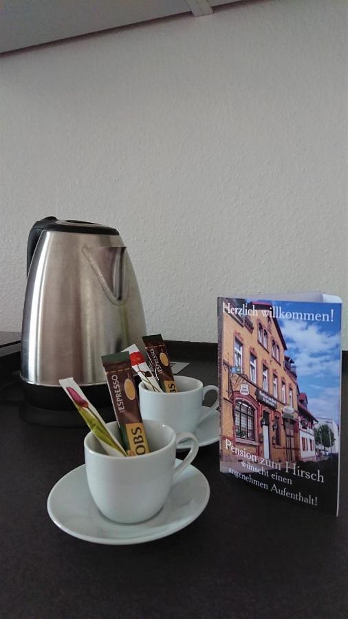Hotel-Pension Zum Hirsch Hattersheim am Main Екстериор снимка